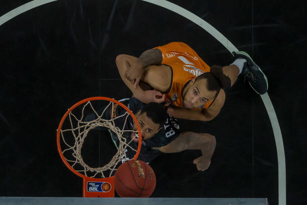 在决胜分中 在决胜分中