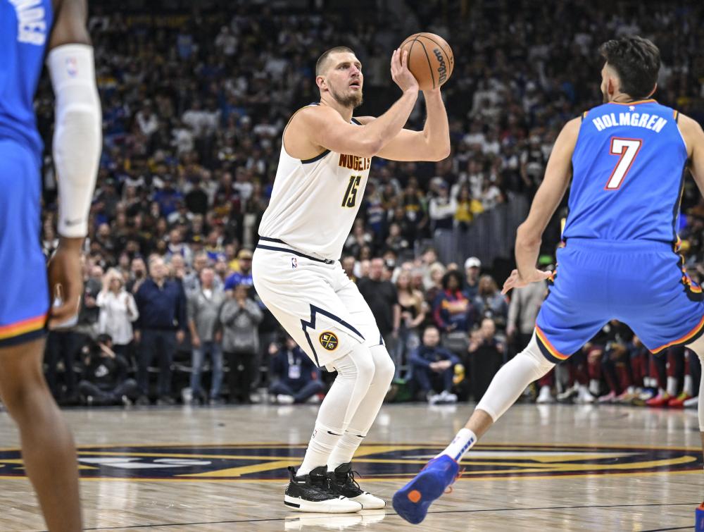 级女子跳高 级女子跳高